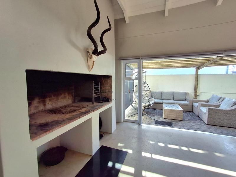4 Bedroom Property for Sale in Britannia Bay Western Cape
